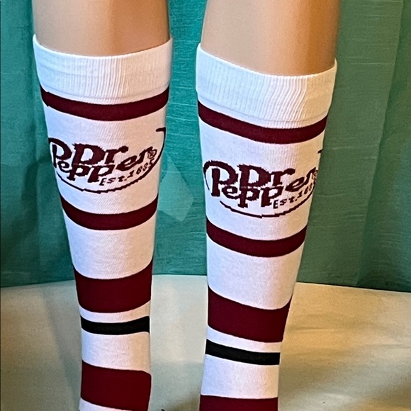 De Pepper Striped Novelty Socks NWT - Picture 1 of 6